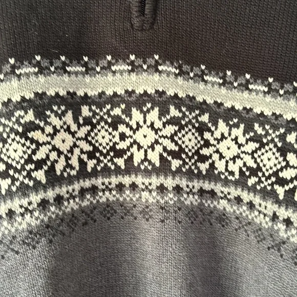 Eddie Bauer Holiday Snowflakes Half Zip Sweater Large Black Gray - Picture 2 of 5